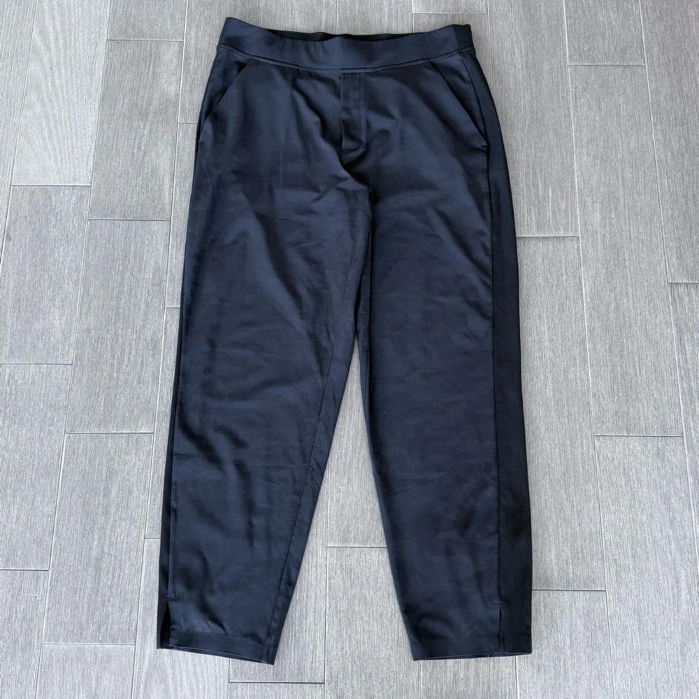 ATHLETA Brooklyn Textured Jogger Blue Camo Size 12 Pants 982553 Travel Pull On